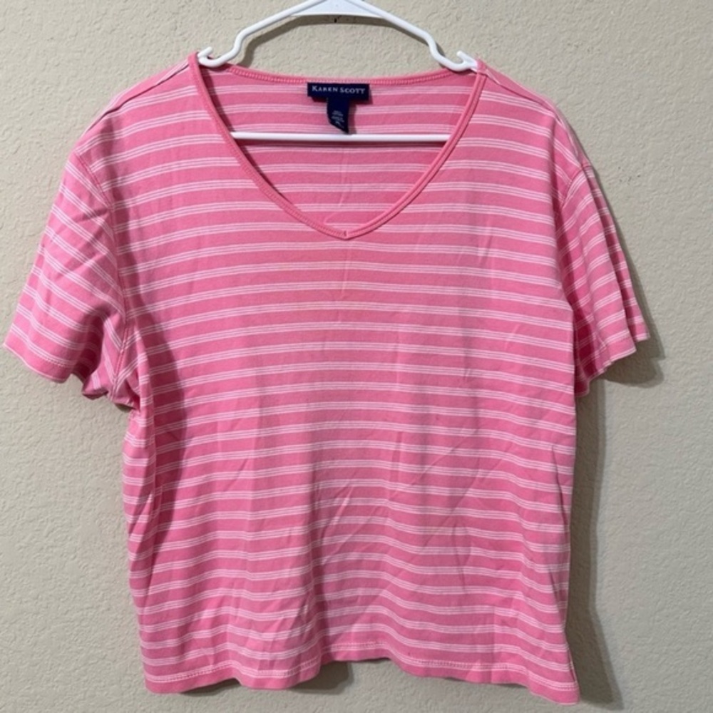 Karen Scott Top Pink White Striped Short Sleeve V-Neck T-Shirt Classic Summer